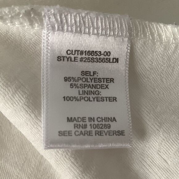 Trixxi White Textured Mini Dress Size M - Picture 9 of 10